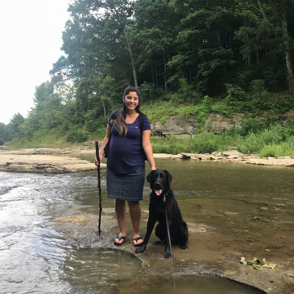 Meet your Posher, Claudia - Picture 3 of 5